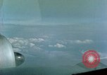 Standbild Eva Braun und Familienangehörigen fliegen in FW 200 Condor Flugzeug Berchtesgaden Deutschland, 1940, aus Sekunde 35 historischem Filmmaterial Videoclip 65675077858