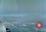 Standbild Eva Braun und Familienangehörigen fliegen in FW 200 Condor Flugzeug Berchtesgaden Deutschland, 1940, aus Sekunde 38 historischem Filmmaterial Videoclip 65675077858