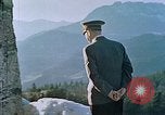 Standbild Adolf Hitler Berchtesgaden Deutschland, 1940, aus Sekunde 48 historischem Filmmaterial Videoclip 65675077859