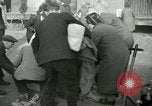 Immagine di Civili tedesco Germania, 1945, secondo 60 filmato di repertorio 65675077882