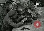 Immagine di East meets West Torgau Germania, 1945, secondo 12 filmato di repertorio 65675077884