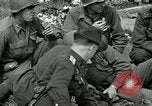 Immagine di East meets West Torgau Germania, 1945, secondo 44 filmato di repertorio 65675077884