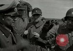 Image Les soldats allemands se rendre à Tangermunde Allemagne Tangermunde, 1945, de la seconde 9 séquences d'archives historiques vidéo 65675077889