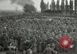 Image Les soldats allemands se rendre à Tangermunde Allemagne Tangermunde, 1945, de la seconde 25 séquences d'archives historiques vidéo 65675077889