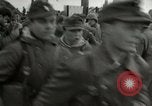 Image Les soldats allemands se rendre à Tangermunde Allemagne Tangermunde, 1945, de la seconde 30 séquences d'archives historiques vidéo 65675077889