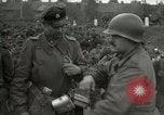 Image Les soldats allemands se rendre à Tangermunde Allemagne Tangermunde, 1945, de la seconde 43 séquences d'archives historiques vidéo 65675077889