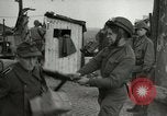 Image Les soldats allemands se rendre à Tangermunde Allemagne Tangermunde, 1945, de la seconde 55 séquences d'archives historiques vidéo 65675077889