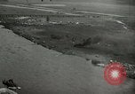 Image Pont endommagé à Tangermunde Allemagne Allemagne Tangermunde, 1945, de la seconde 8 séquences d'archives historiques vidéo 65675077890
