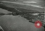 Image Pont endommagé à Tangermunde Allemagne Allemagne Tangermunde, 1945, de la seconde 16 séquences d'archives historiques vidéo 65675077890