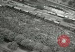 Image Pont endommagé à Tangermunde Allemagne Allemagne Tangermunde, 1945, de la seconde 40 séquences d'archives historiques vidéo 65675077890