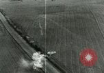 Standbild Bombenabwürfe Orte Italien, 1944, aus Sekunde 14 historischem Filmmaterial Videoclip 65675077896