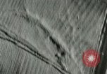 Standbild Bombenabwürfe Attigliano Italien, 1944, aus Sekunde 15 historischem Filmmaterial Videoclip 65675077897