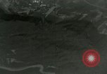 Standbild Bombenabwürfe Attigliano Italien, 1944, aus Sekunde 21 historischem Filmmaterial Videoclip 65675077897