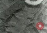Standbild Bombenabwürfe Attigliano Italien, 1944, aus Sekunde 44 historischem Filmmaterial Videoclip 65675077897