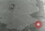 Standbild Bombenabwürfe Attigliano Italien, 1944, aus Sekunde 57 historischem Filmmaterial Videoclip 65675077897