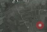 Standbild Bombenabwürfe Orleans Frankreich, 1944, aus Sekunde 16 historischem Filmmaterial Videoclip 65675077898