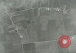 Standbild Bombenabwürfe Orleans Frankreich, 1944, aus Sekunde 33 historischem Filmmaterial Videoclip 65675077898