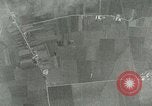 Standbild Bombenabwürfe Orleans Frankreich, 1944, aus Sekunde 34 historischem Filmmaterial Videoclip 65675077898