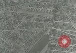 Standbild Bombardierung einen Flugplatz ORLY FRANKREICH, 1944, aus Sekunde 15 historischem Filmmaterial Videoclip 65675077899