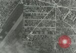 Standbild Bombardierung einen Flugplatz ORLY FRANKREICH, 1944, aus Sekunde 18 historischem Filmmaterial Videoclip 65675077899