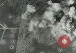 Standbild Bombardierung einen Flugplatz ORLY FRANKREICH, 1944, aus Sekunde 39 historischem Filmmaterial Videoclip 65675077899