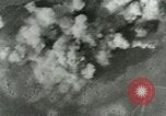 Standbild Bombardierung einen Flugplatz ORLY FRANKREICH, 1944, aus Sekunde 42 historischem Filmmaterial Videoclip 65675077899