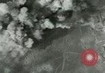 Standbild Bombardierung einen Flugplatz ORLY FRANKREICH, 1944, aus Sekunde 43 historischem Filmmaterial Videoclip 65675077899