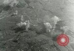 Standbild Bombardierung einen Flugplatz ORLY FRANKREICH, 1944, aus Sekunde 53 historischem Filmmaterial Videoclip 65675077899