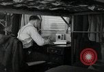 Image Les cadets de l'aviation se détendre dans leurs casernes San Antonio Texas USA, 1950, de la seconde 12 séquences d'archives historiques vidéo 65675077925