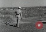 Standbild Aviation Kadetten spielen Golf und Tennis San Antonio Texas USA, 1950, aus Sekunde 6 historischem Filmmaterial Videoclip 65675077926