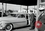 Standbild Aviation Kadetten spielen Golf und Tennis San Antonio Texas USA, 1950, aus Sekunde 35 historischem Filmmaterial Videoclip 65675077926