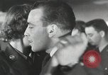 Standbild Aviation Kadetten in ihrer Freizeit Geselligkeit San Antonio Texas USA, 1950, aus Sekunde 10 historischem Filmmaterial Videoclip 65675077928