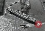 Standbild Meer mule Tug Atlantik, 1944, aus Sekunde 29 historischem Filmmaterial Videoclip 65675077930