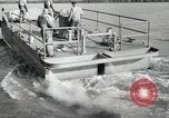 Standbild Meer mule Tug United States USA, 1944, aus Sekunde 11 historischem Filmmaterial Videoclip 65675077936