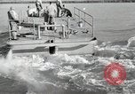 Standbild Meer mule Tug United States USA, 1944, aus Sekunde 12 historischem Filmmaterial Videoclip 65675077936