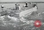 Standbild Meer mule Tug United States USA, 1944, aus Sekunde 14 historischem Filmmaterial Videoclip 65675077936