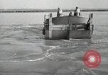 Standbild Meer mule Tug United States USA, 1944, aus Sekunde 30 historischem Filmmaterial Videoclip 65675077936