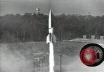 Standbild A-4 Rakete Peenemunde Deutschland, 1942, aus Sekunde 33 historischem Filmmaterial Videoclip 65675077939