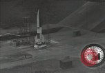 Standbild A-4 Rakete Crash Peenemunde Deutschland, 1942, aus Sekunde 4 historischem Filmmaterial Videoclip 65675077941
