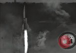 Standbild A-4 Rakete Crash Peenemunde Deutschland, 1942, aus Sekunde 16 historischem Filmmaterial Videoclip 65675077941