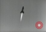 Standbild A-4 Rakete verliert die Kontrolle nach dem Start Peenemunde Deutschland, 1942, aus Sekunde 16 historischem Filmmaterial Videoclip 65675077946