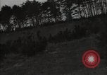 Standbild A-4 Rakete verliert die Kontrolle nach dem Start Peenemunde Deutschland, 1942, aus Sekunde 47 historischem Filmmaterial Videoclip 65675077946