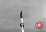 Standbild A-4 Rakete starten Peenemunde Deutschland, 1942, aus Sekunde 19 historischem Filmmaterial Videoclip 65675077949