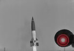 Standbild A-4 Rakete starten Peenemunde Deutschland, 1942, aus Sekunde 14 historischem Filmmaterial Videoclip 65675077950