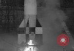 Standbild A-4 Rakete starten Peenemunde Deutschland, 1942, aus Sekunde 5 historischem Filmmaterial Videoclip 65675077951