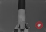 Standbild A-4 Rakete starten Peenemunde Deutschland, 1942, aus Sekunde 15 historischem Filmmaterial Videoclip 65675077951