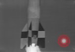 Standbild A-4 Rakete starten Peenemunde Deutschland, 1942, aus Sekunde 16 historischem Filmmaterial Videoclip 65675077951