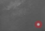 Standbild getarnt A-4 Rakete Peenemunde Deutschland, 1942, aus Sekunde 35 historischem Filmmaterial Videoclip 65675077954