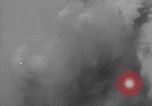 Standbild getarnt A-4 Rakete Peenemunde Deutschland, 1942, aus Sekunde 45 historischem Filmmaterial Videoclip 65675077954