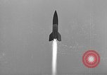 Standbild DEUTSCH A-4 Rakete Peenemunde Deutschland, 1942, aus Sekunde 9 historischem Filmmaterial Videoclip 65675077958